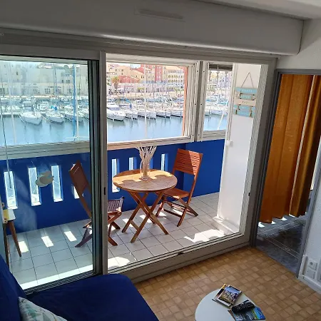 Le Calme Et La Luminosite Du Port Ideal Pour Un Bon Sejour * Leucate